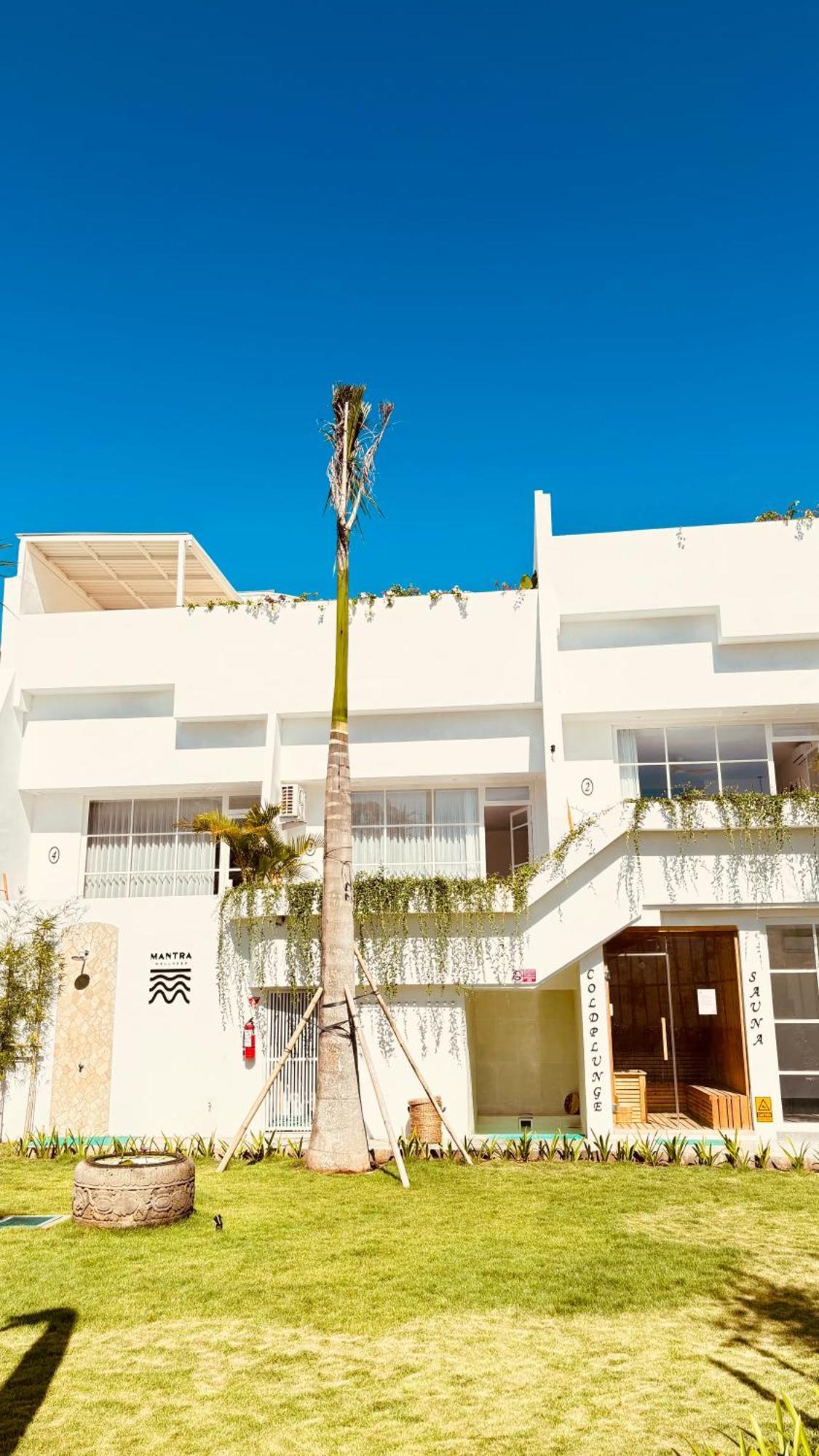 Mantra Wellness Center Hotel Uluwatu  Bagian luar foto