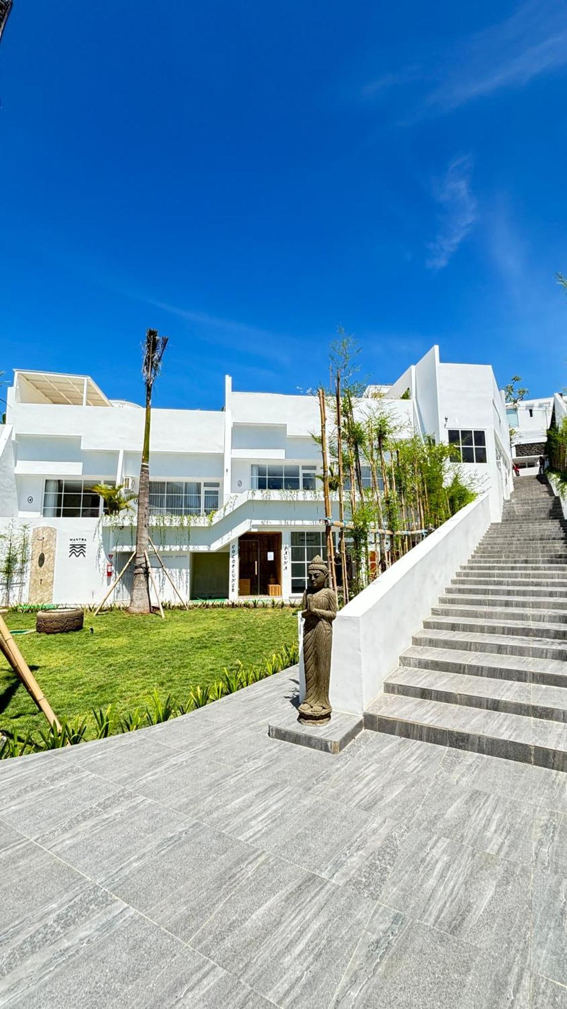 Mantra Wellness Center Hotel Uluwatu  Bagian luar foto